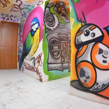 Fiesta Party Hostel - Cancún Kültér fotó