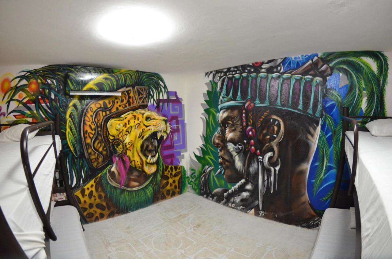 Fiesta Party Hostel - Cancún Kültér fotó