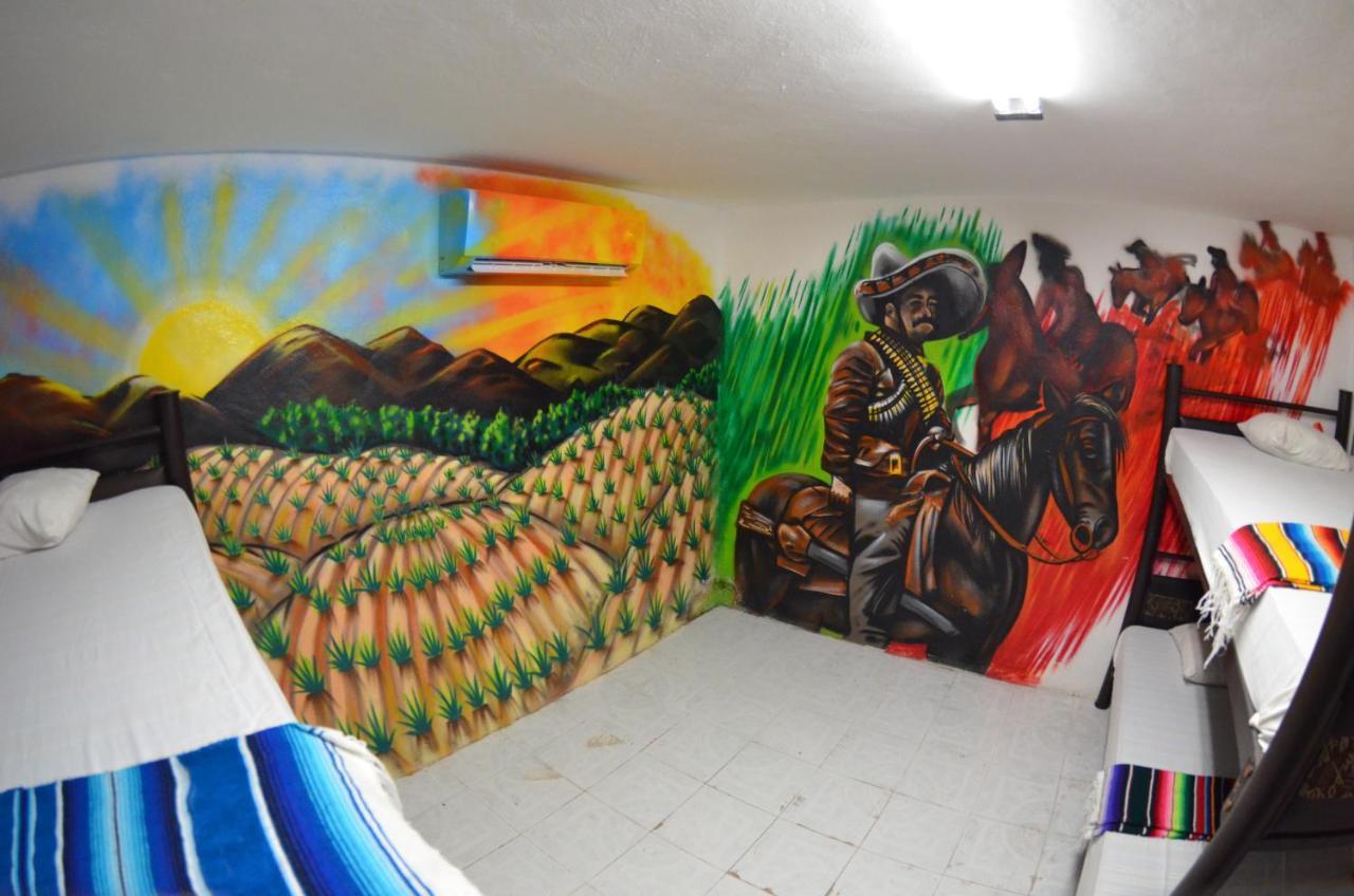 Fiesta Party Hostel - Cancún Kültér fotó