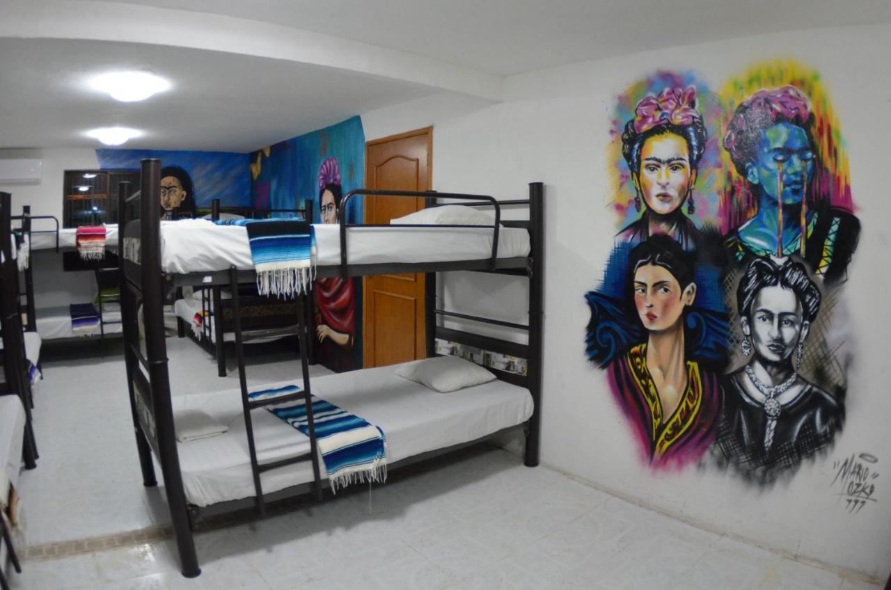 Fiesta Party Hostel - Cancún Kültér fotó