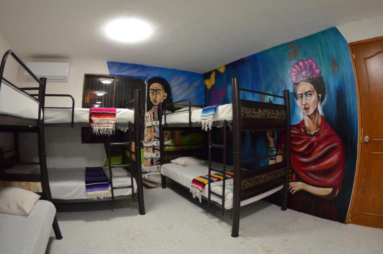Fiesta Party Hostel - Cancún Kültér fotó